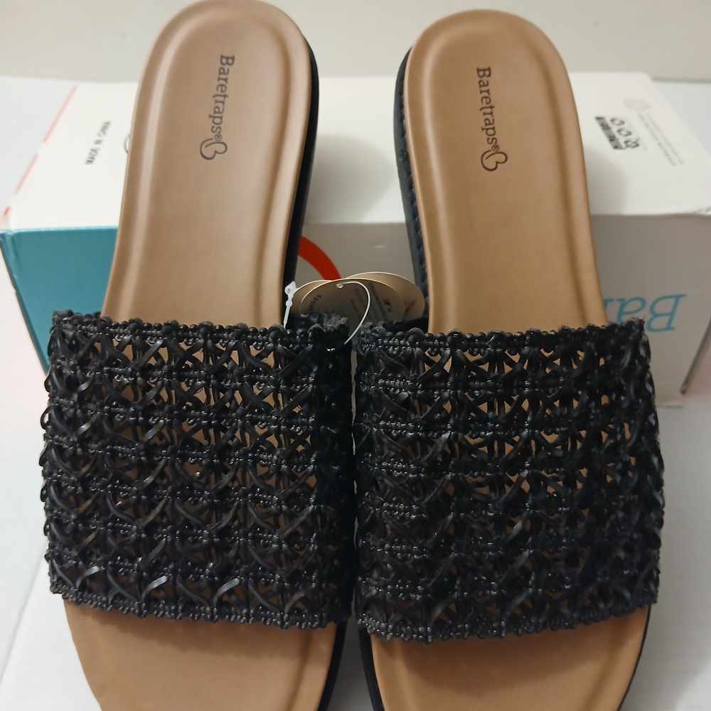 Baretraps Women's Black Slide Sandals Sizes 11/ 9½ New - Picture 8 of 11